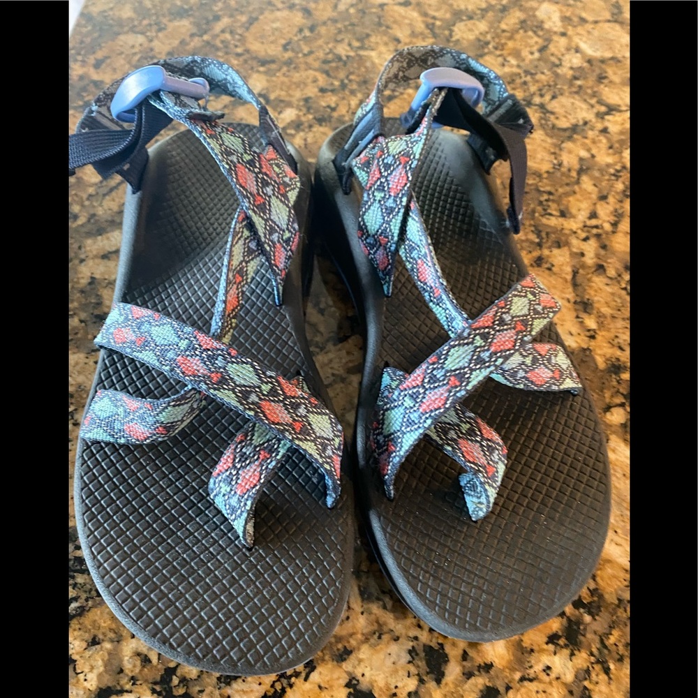 Chacos woman’s 9.